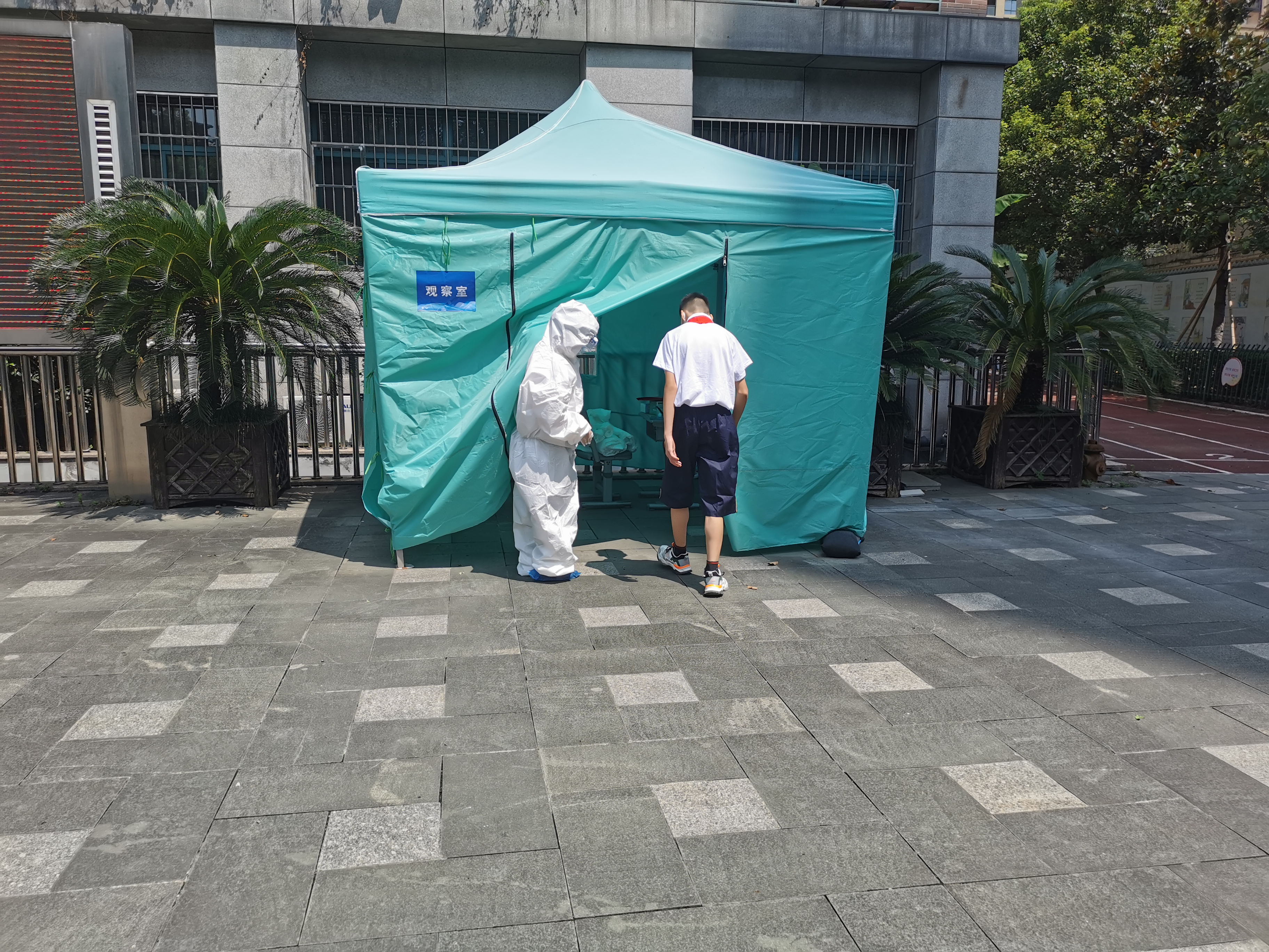 紧急情况1.jpg 紧急情况1.jpg